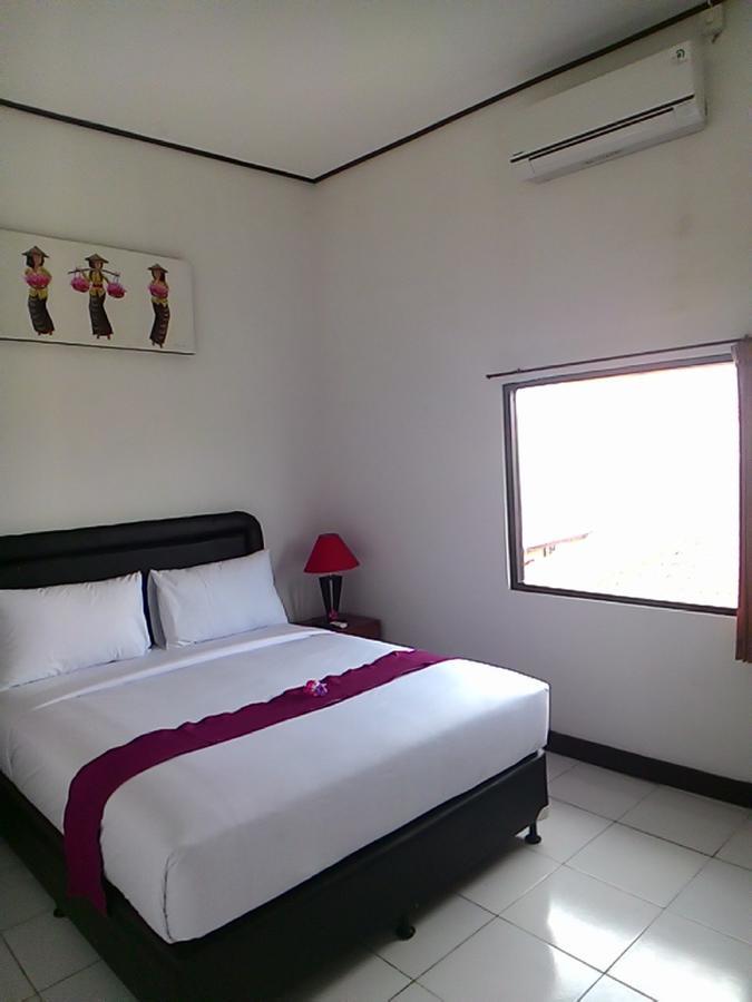 Sari Room Bed & Breakfast Нуса-Дуа Экстерьер фото